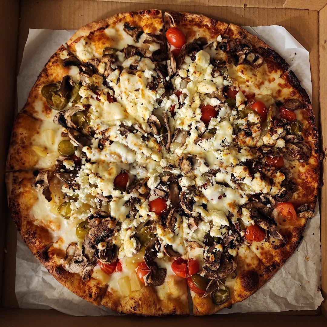 Sunset Family Pizza